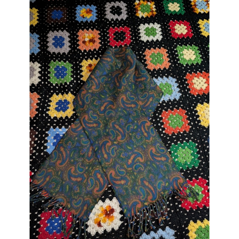 Vintage Scarf 100% Acrylic Rectangle Made In Japan 58x10 Paisley Colorful‎
